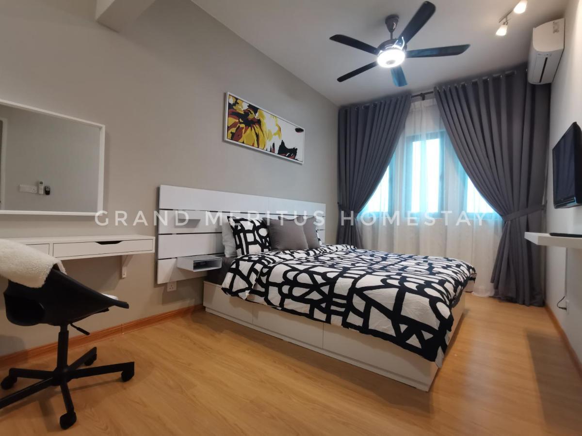 Grand Meritus Homestay @Penang Perai Buitenkant foto