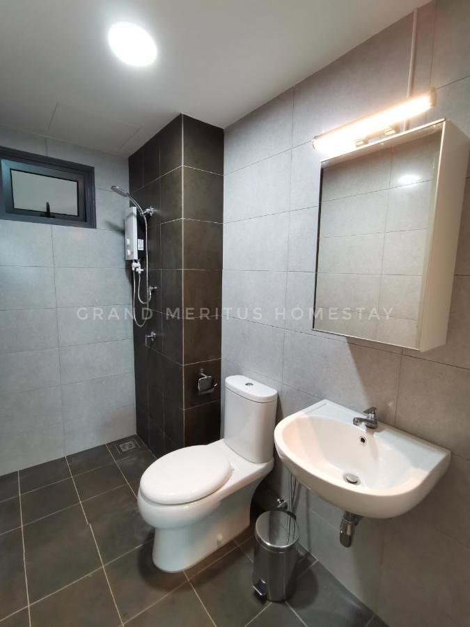 Grand Meritus Homestay @Penang Perai Buitenkant foto